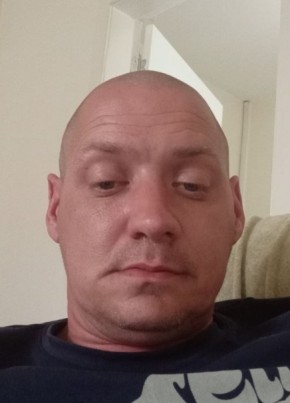 Kenny из Alloa 42 года