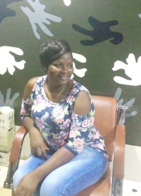 Margaret, 36, Ghana, Accra