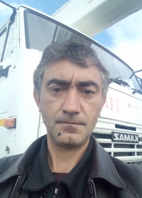 Александр, 48, Россия, Северо-Енисейский