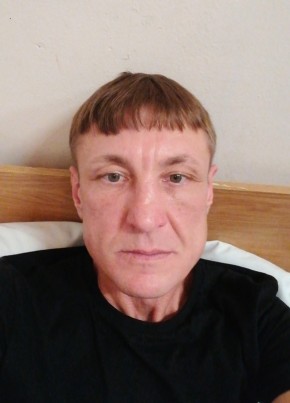 Дима из Санкт-Петербурга 46 лет