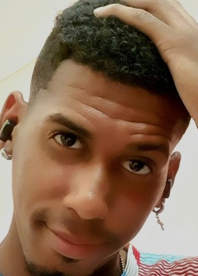 Erick, 23, Cuba, Havana