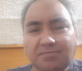 Nader Ahmad, 53, Ciudad Bolivar