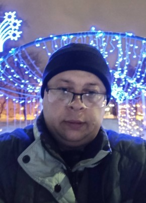 Артем из Челябинска 43 года