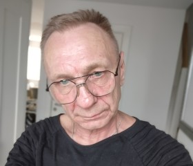 Dmitrij, 64 года, Slangerup