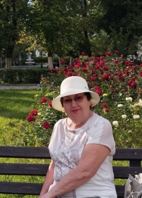 Ирина из Новочеркасска 69 лет
