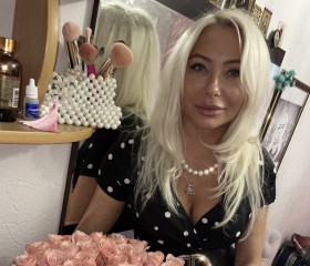 Katerina, 50, Moscow