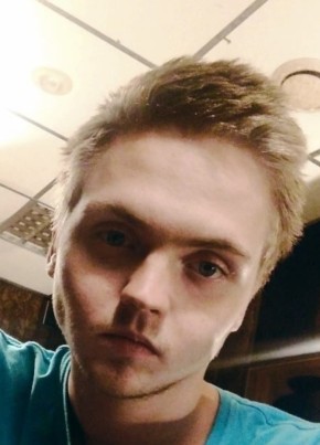 Александр из Рязани 24 года