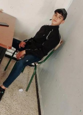 Adel из Relizane 26 лет