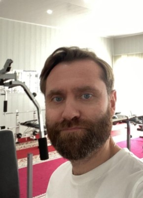 Igor, 43, Belarus, Ushachy