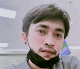 Dddddd, 28, Si Racha