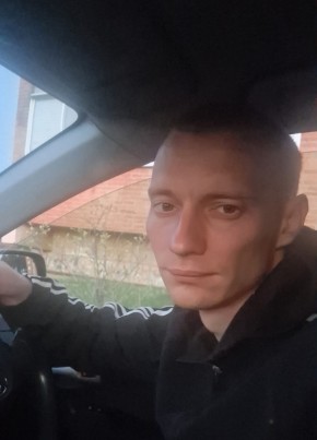 Иван из Новоуральска 32 года