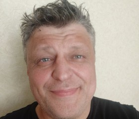 Василий, 47 лет, Псков