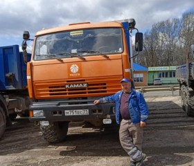 Юрий, 58 лет, Тула