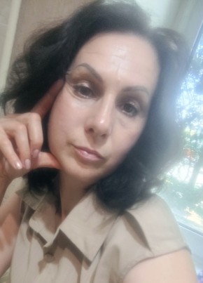 Ольга из Саратова 45 лет