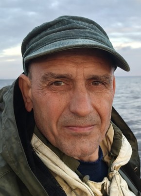 Юрий из Архангельска 54 года