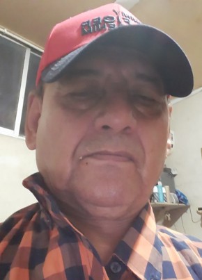 Danilo из Portoviejo 63 года