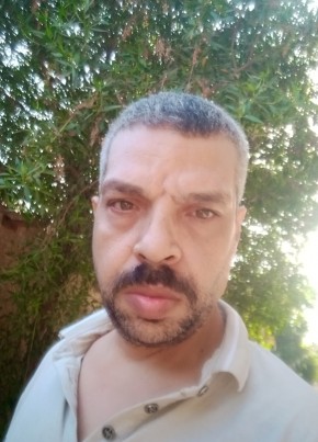 محمد عزب из القاهرة 37 лет