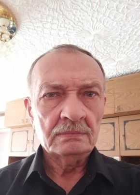 Сергей из Шахты 68 лет