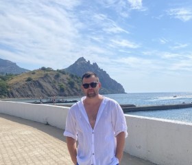 Maksim, 29, Moscow