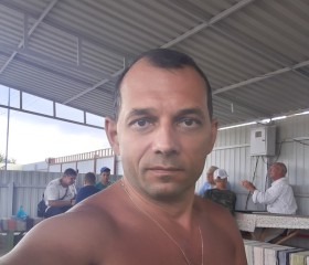 Илья, 46 лет, Темрюк