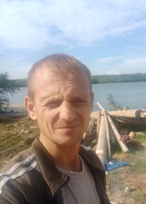 Виктор, 42, Россия, Железногорск-Илимский