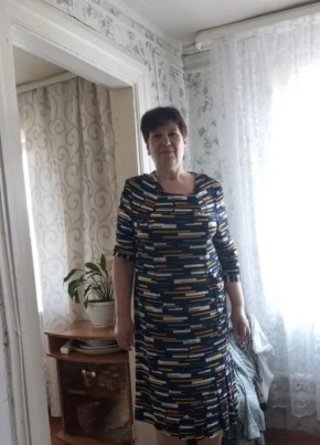 Галина из Великого Устюга 62 года