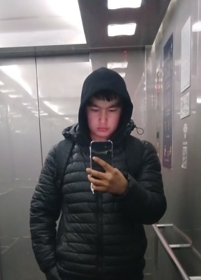 Sobir, 21, Россия, Москва