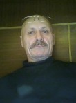лысый, 58 лет