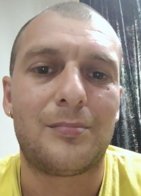 Georgi, 35, Република България, София