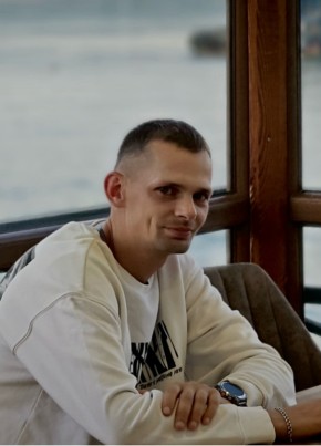 Дмитрий из Мазыра 34 года