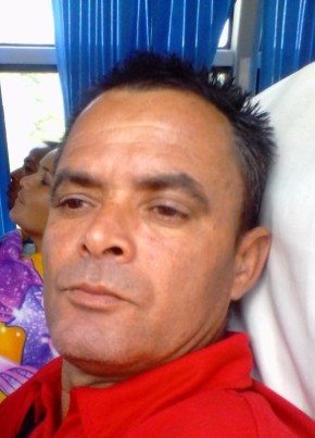 Ernesto Gonzalez, 50, República de Cuba, Primero de Enero