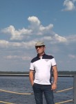 Игорь, 58 лет, Выползово