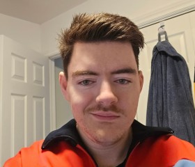 Kev, 27, Sydney