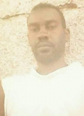 Dorvil Lucien, 39, Repiblik d Ayiti, Pòtoprens