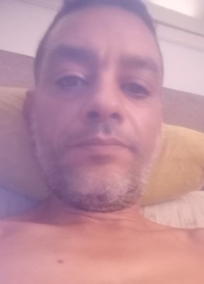 Sofien из تونس 46 лет