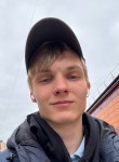 Daniel, 19, Saint Petersburg