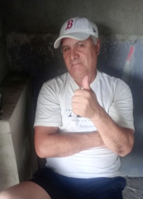 Aroldo из Curitiba 62 года