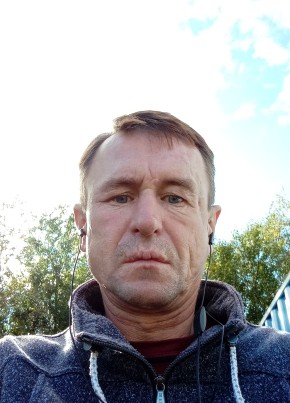 Олег, 53, Россия, Уни
