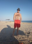 zema, 32 года