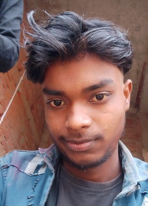 Roshan Singh, 32, India, Darbhanga