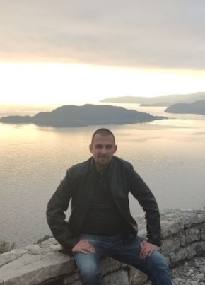 Алексей, 31, Црна Гора, Подгорица