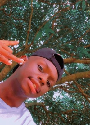 Kel josh, 21, Malaŵi, Blantyre