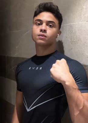 mohamed ahmed из المنصورة 20 лет