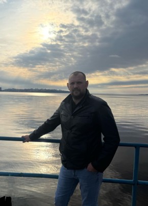 Сергей из Нижнего Новгорода 42 года