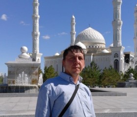 Виктор, 46 лет, Алматы
