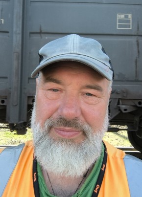 Алексей из Петрозаводска 56 лет