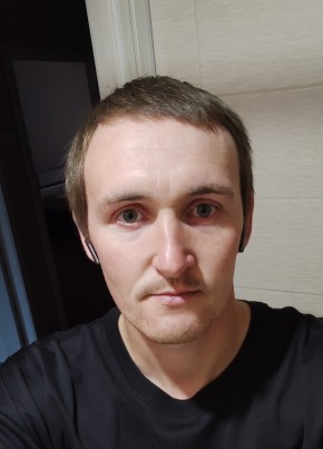 Данил К из Березники 28 лет