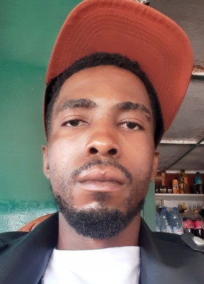 Cinclear, 31, Cameroon, Bamenda