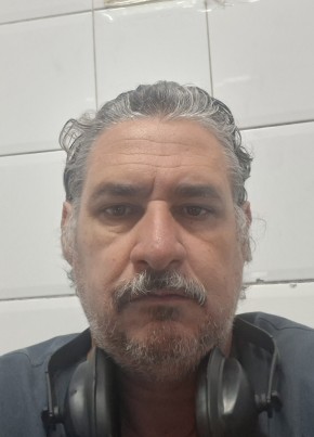 Feliciano из Duque de Caxias 44 года