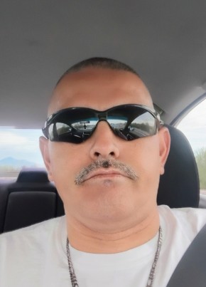 Gilbert из Tucson 44 года